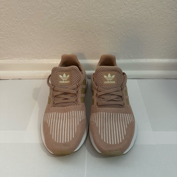 Adidas Swift Run 1.0 Peach Brown - Picture 2 of 7